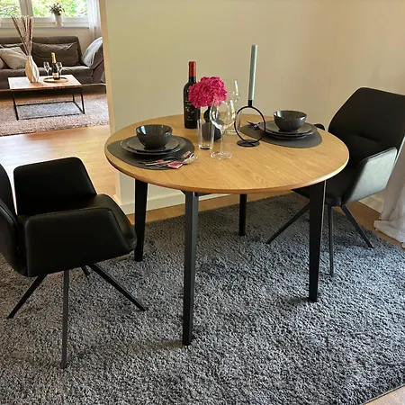 B&s-apartment 83 Qm Neu *